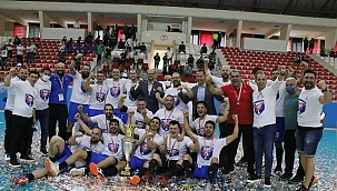 Sporda da İzmir zamanı