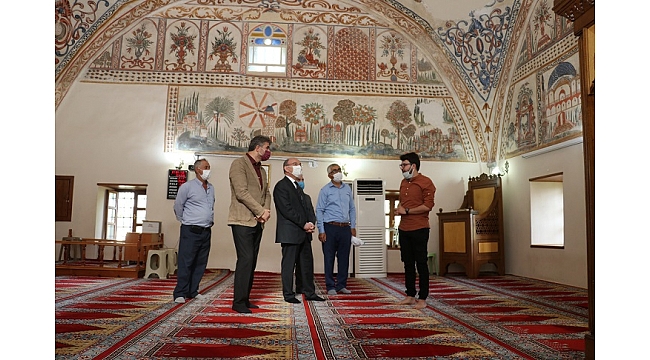 Vali Karadeniz&#039;den, Yunus Emre ve Tabduk Emre Türbesi&#039;ne Ziyaret