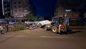 Bahçe duvarının altında kalan kadın hayatını kaybetti