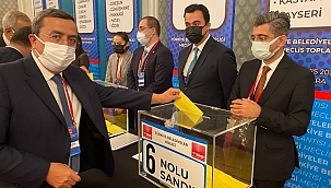 Batur “başkanlarımızın sesi olmaya devam edeceğiz”