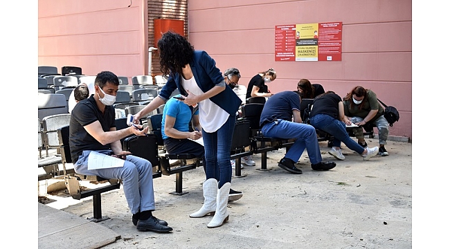 Bornova’da 1.800 kişiye Altın Bilezik