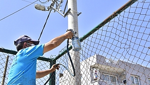 Bornova’da basketbol sahaları yenileniyor