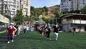 Çiğli’de Kadınlar Sabah Sporunda Buluşuyor