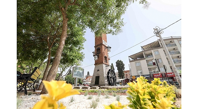Cumhur Asparuk Meydanı yenilendi
