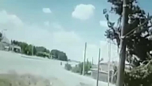 Denizli'de otomobil ile çarpışan motosikletteki gençlerden biri öldü, sürücüsü yaralandı