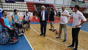 Engelleri aşa aşa geliyor