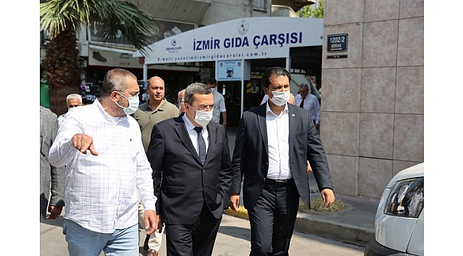 Gıda Çarşısı esnafı istedi Başkan Batur yaptı