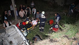 Manisa'daki trafik kazasında 3 kişi yaralandı