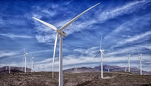 Yenilenebilir enerji fosil kaynakların tahtını sarsıyor