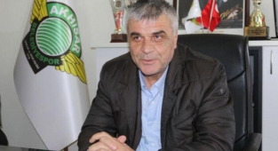 Akhisarspor eski başkanı Hüseyin Eryüksel öldü