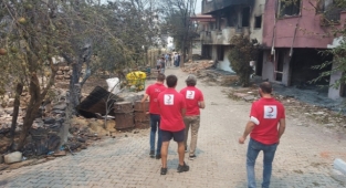 Antalya'daki yangında zarar görenlere Kızılay’dan destek