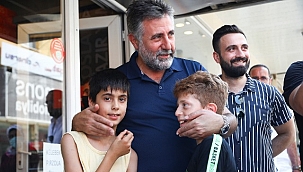 Başkan Sandal, Bayraklı'yı Karış Karış Geziyor