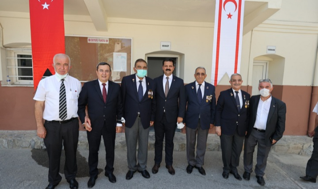 Batur, şehit ailelerini ve gazileri unutmadı