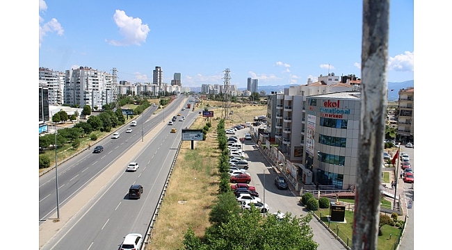 Çiğli’de sökülecek ağaçlar tramvay gelince dikilecek