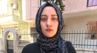 Darbedildiği iddiasıyla minibüs şoförü ve eşinden şikayetçi oldu