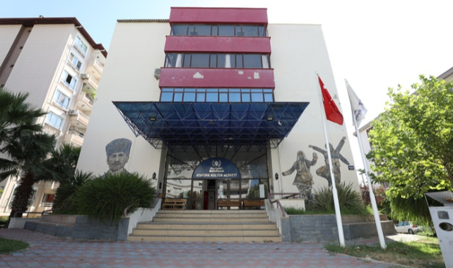 Gaziemir’in kültür mabedi yeniden doğuyor