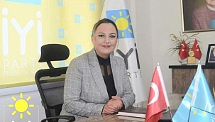 İYİ Parti Balçova'dan Urumçi protestosu