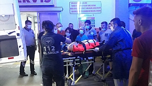 Kamyonet ile motosiklet çarpıştı: 1 ölü, 1 yaralı