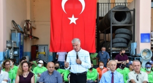 Narlıdere'de bayram sevinci