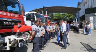 Alkışlarla  karşılandılar