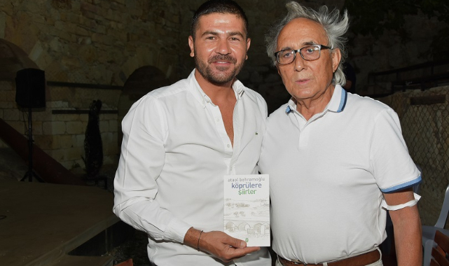 Ataol Behramoğlu, son şiir kitabını Foça’da tanıttı