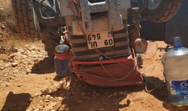 Aydın'da devrilen traktörün sürücüsü öldü