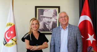 Başkan Selvitopu İgc’yi Ziyaret Etti
