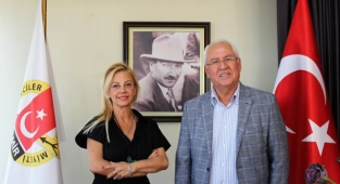Başkan Selvitopu İgc’yi Ziyaret Etti