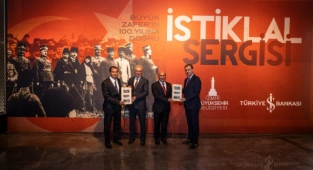 Başkan Soyer İzmirlileri İstiklal Sergisi’ne davet etti