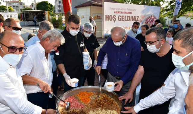 Çiğli’de Aşure İkramı