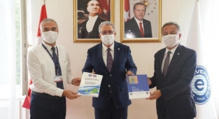 Covid-19 Pandemi Raporu kitaplaştırıldı