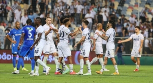 Fenerbahçe Altay deplasmanında 3 puana uzandı