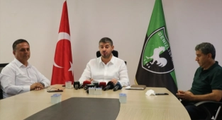 "Hedefimiz kesinlikle ligde kalmak"