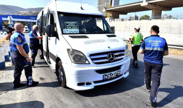 İzmir Büyükşehir Belediyesi’nden trafik kazalarına karşı denetim