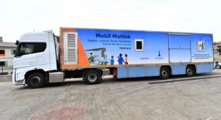 İzmir Büyükşehir'in mobil mutfağı Muğla'da