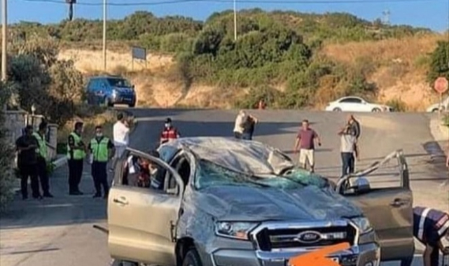 İzmir'de pikap bahçe duvarına çarptı: 1 ölü, 2 yaralı