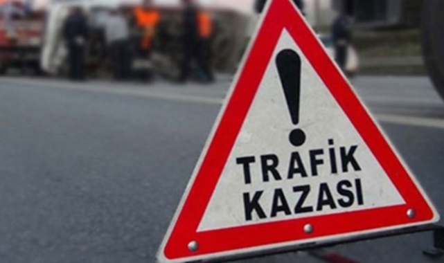 İzmir'de taksi ile çarpışan otomobilin sürücüsü öldü
