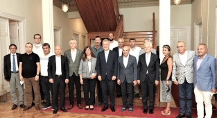 İZTO İmar, Şehircilik ve Kentsel Dönüşüm Komisyonundan Başkan Soyer'e ziyaret