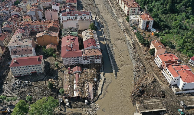 Karadeniz'deki sel felaketinde can kaybı 62'ye yükseldi