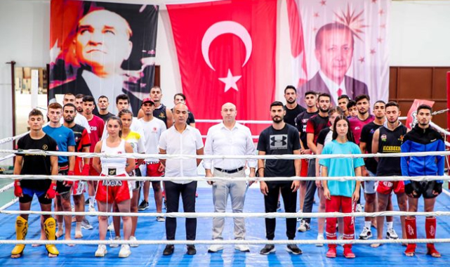 Kıck Boks Şampiyonası Nefes Kesti