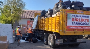 Marmaris Bayraklı El Ele