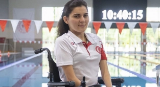Milli yüzücü Elif İldem,  rekor kırdı