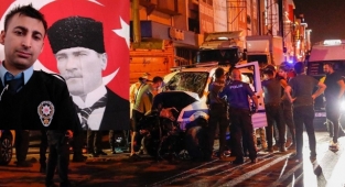 Polis aracıyla otomobilin çarpışması sonucu 1 polis şehit oldu