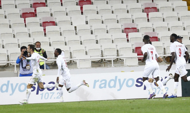 Sivasspor play-off turuna yükseldi