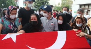 Türk personel için Adana'da tören düzenlendi