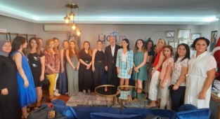 “Türkiye zor zamanlarını devlet ve şeffaf STK’ların işbirliği ile atlatacak”