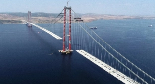 '1915 Çanakkale Köprüsü'nde 67 tabliyenin montajı tamamlandı