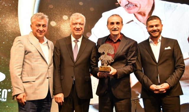 Ağaçtan Dervişe” Narlıdere’de gala yaptı!