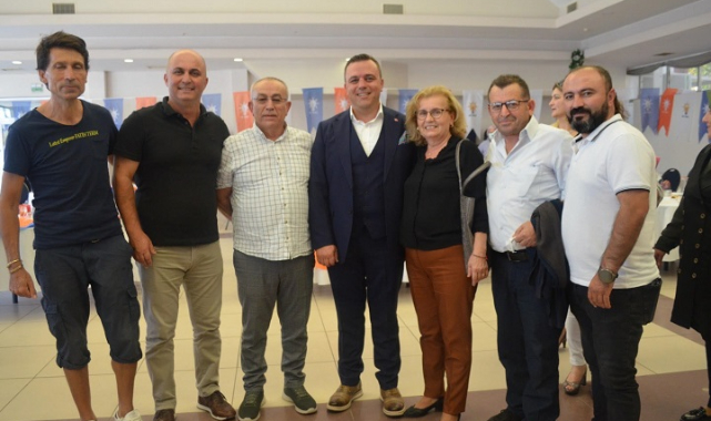 "Ak Parti Olmazsa Seferihisar Yaşanmaz Bir Yer Olur"