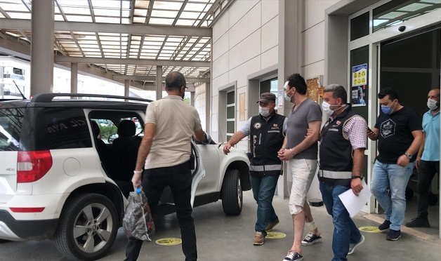Annesini öldürdüğü iddia edilen kişi gözaltına alındı